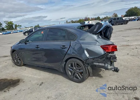 2021 Kia Forte Gt Line z USA, uszkodzony, nr VIN 3KPF34AD7ME290213